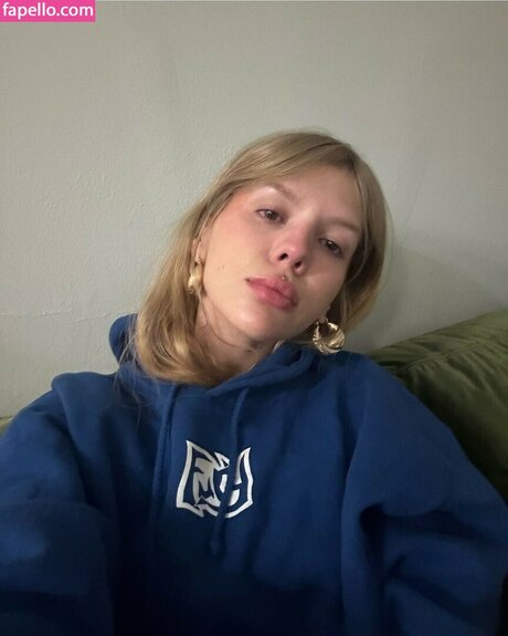 Naken lekkede OnlyFans-bilde av Kat Madeira