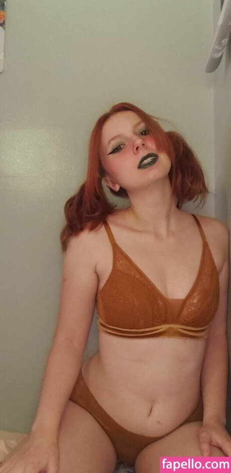 Naakte gelekte OnlyFans-foto van Jessicahenlo