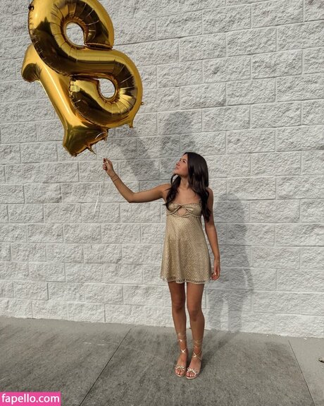 Naken läckt OnlyFans-bild av Cailey Presley Fleming