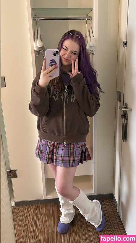 Обнаженная фотография утечки OnlyFans от Roscumber