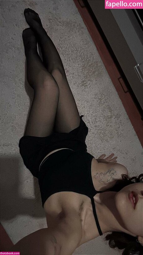 Nahá fotka uniklých OnlyFans od Ayse Arslan