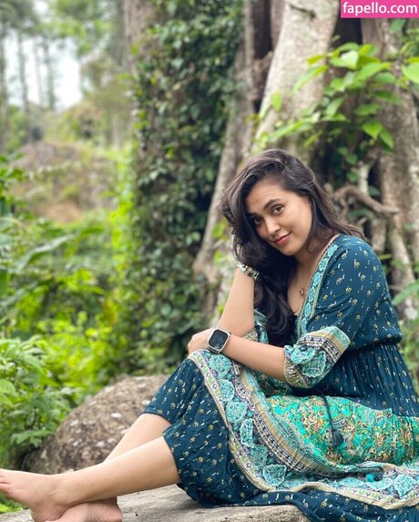 Mithu Vigil OnlyFans泄露裸照