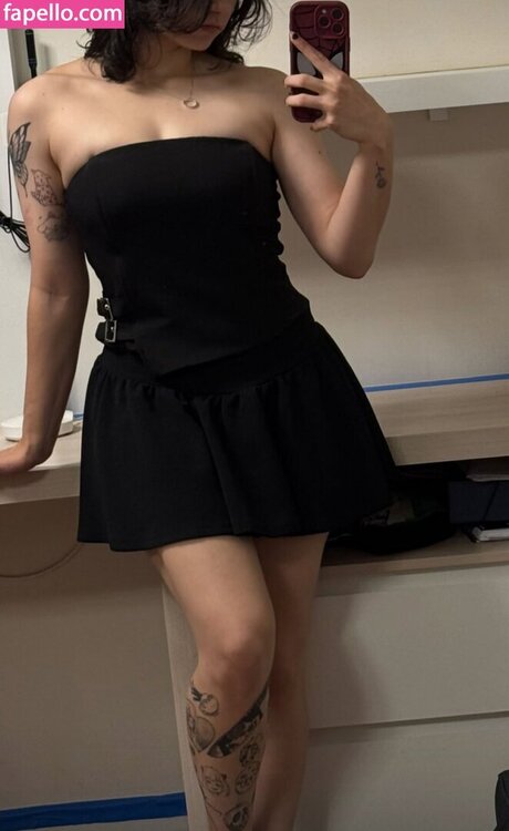 Naken lekkede OnlyFans-bilde av Pricila Canesso