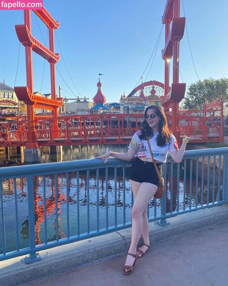 Alasti lekkinud OnlyFans-i pilt Bailey Meyers