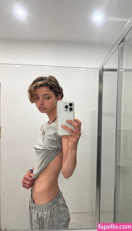 Обнаженная фотография утечки OnlyFans от Ava Kalitowski