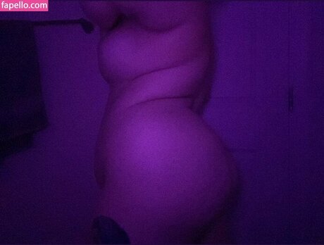 Foto di nudo di fuga di OnlyFans di Strawberryxfnta