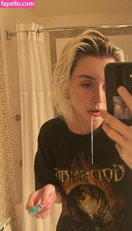 Kornsexual OnlyFansリークヌード写真