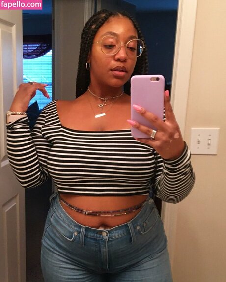 Nahá fotka uniklých OnlyFans od Nomfwanime