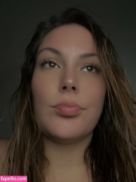 Обнаженная фотография утечки OnlyFans от Thickarella