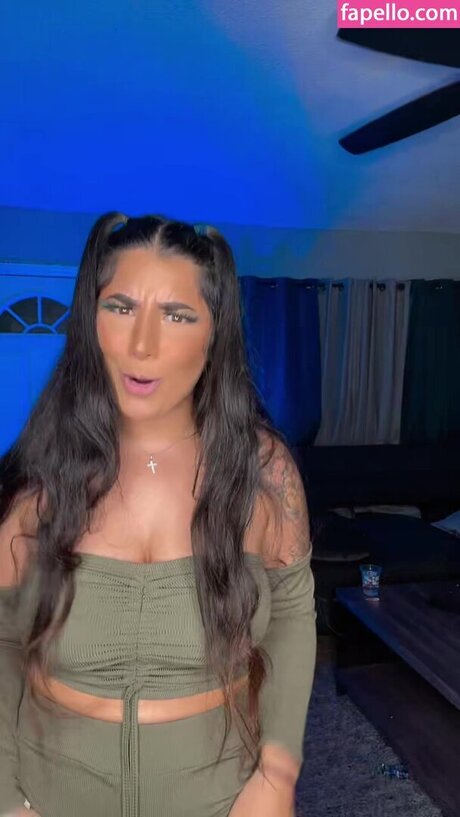 Queenmelmel naked leaks OnlyFans pic