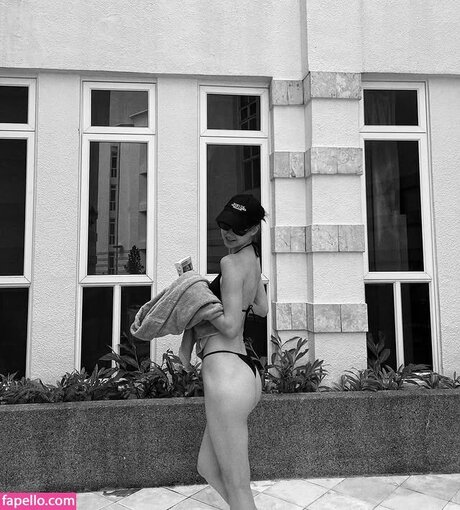 Foto desnuda filtrada de OnlyFans de Vivie Vons