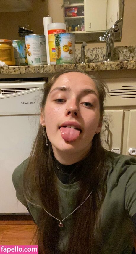 Naken lekkede OnlyFans-bilde av Peachyhal