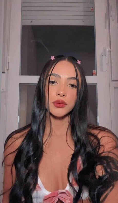 Naken läckt OnlyFans-bild av Yuly0614