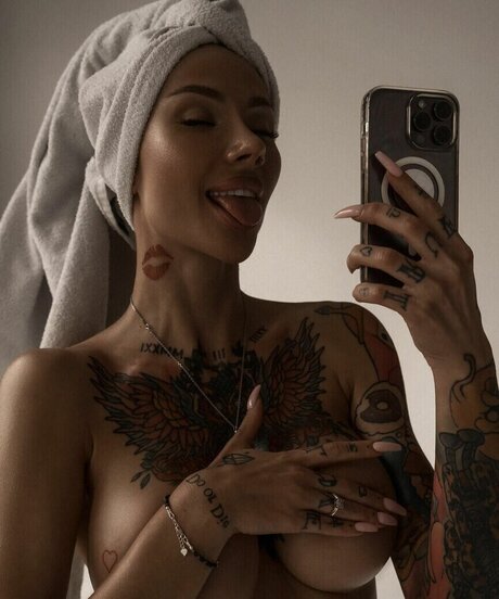 OnlyFans-model Kazamasha