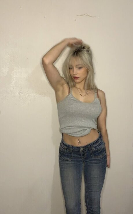 Nacktes geleaktes OnlyFans-Foto von Thekennedymonroe