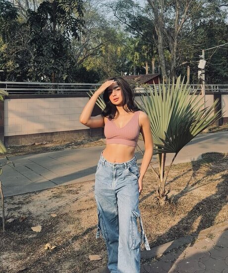 Обнаженная фотография утечки OnlyFans от Exclusives Suhani Kapoor