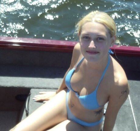 Meatbucket OnlyFans泄露裸照