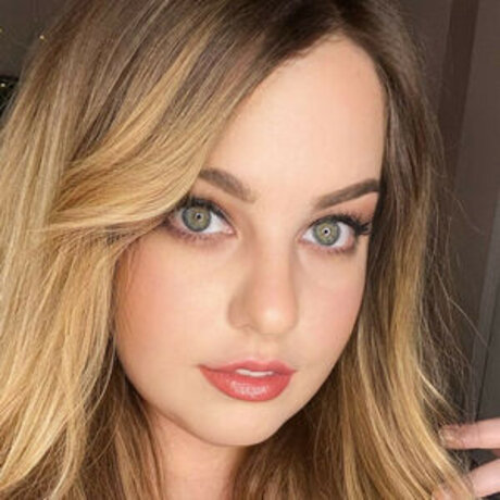 Nacktes geleaktes OnlyFans-Foto von Pastaroniravioli