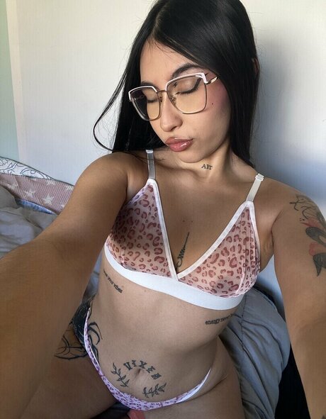 Glowww777 OnlyFansリークヌード写真