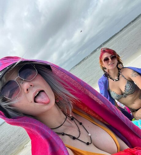 Naken läckt OnlyFans-bild av Noel Malphoi