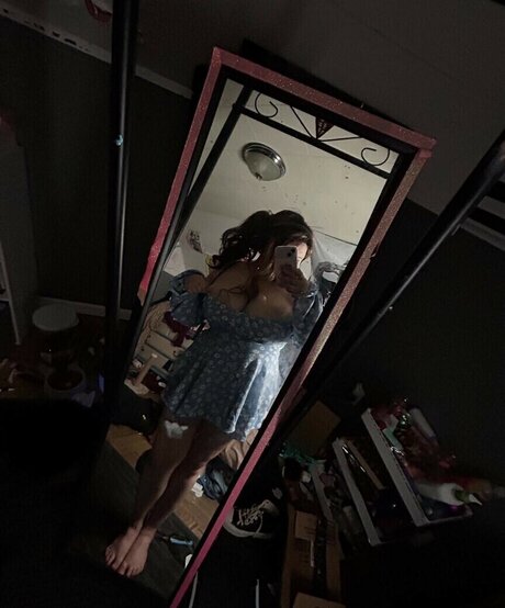 Naken lekkede OnlyFans-bilde av Coffing0r3