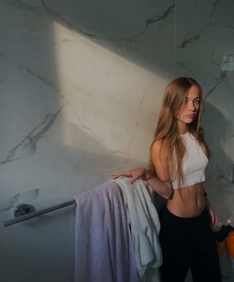 Foto di nudo di fuga di OnlyFans di Mickey Klein