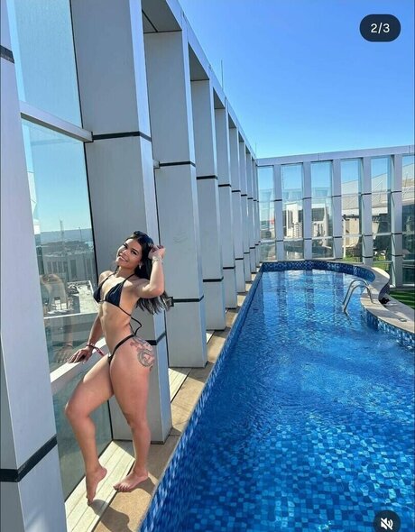 Naken lekkede OnlyFans-bilde av Daniele Souza