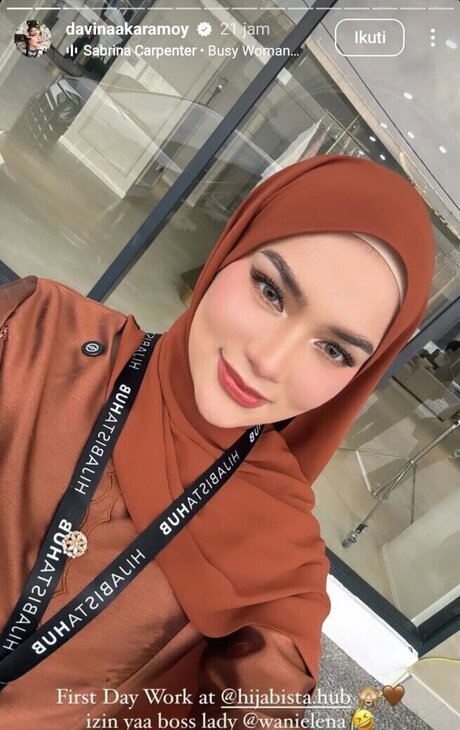 Naken lekkede OnlyFans-bilde av Davina Karamoy