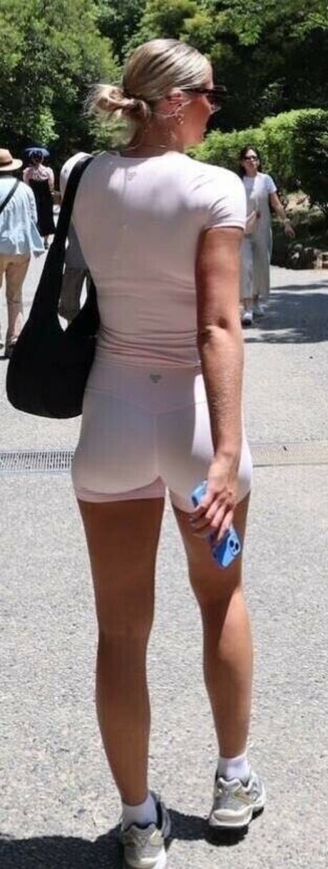 Nahá fotka uniklých OnlyFans od Taryn Dewese