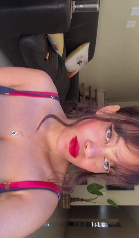 Naken läckt OnlyFans-bild av Nakishka