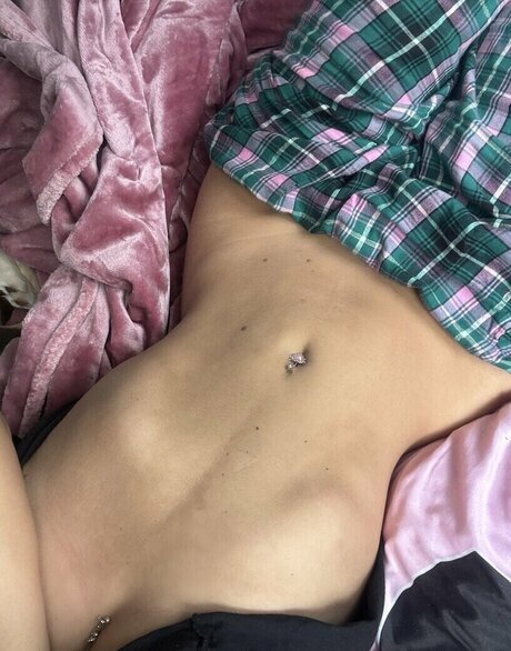 Photo nue de fuite OnlyFans de Selenalenaxo