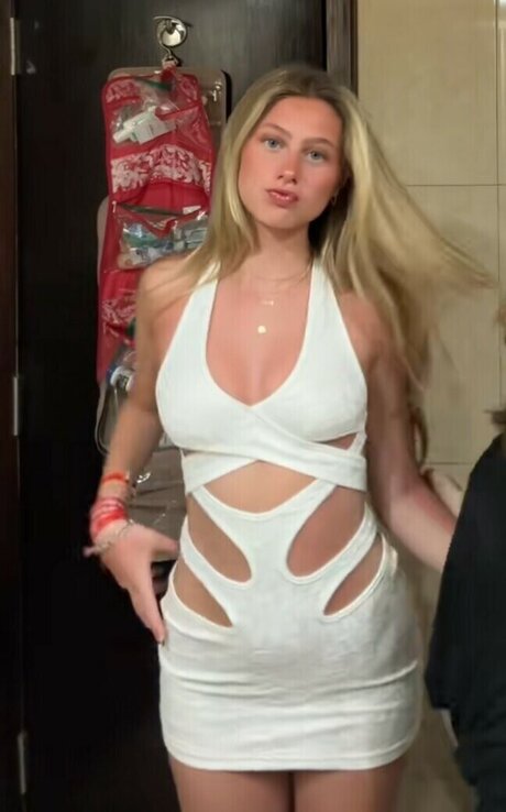 Nahá fotka uniklých OnlyFans od Ravenstar Rothstein