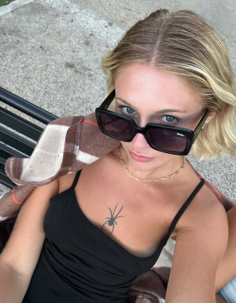 Naken lekkede OnlyFans-bilde av Lillersxoxo