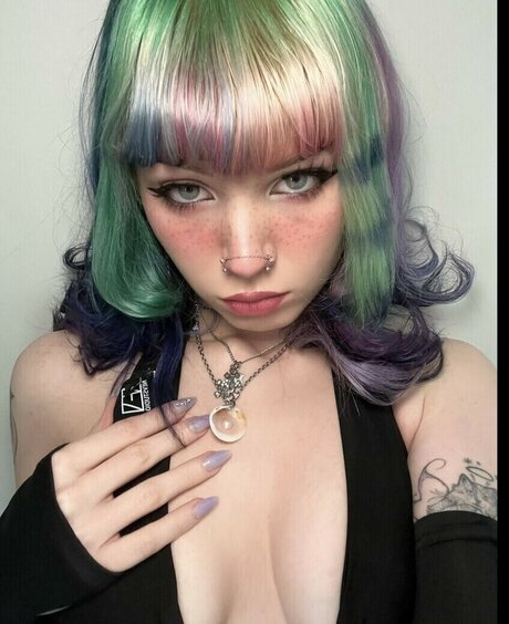 OnlyFans-model Sournsick