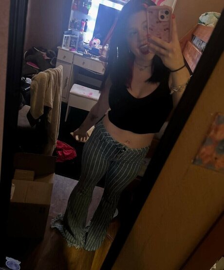 Naken lekkede OnlyFans-bilde av Courtn3ythompson