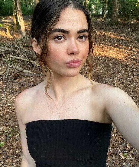 Rose Ruland OnlyFansリークヌード写真