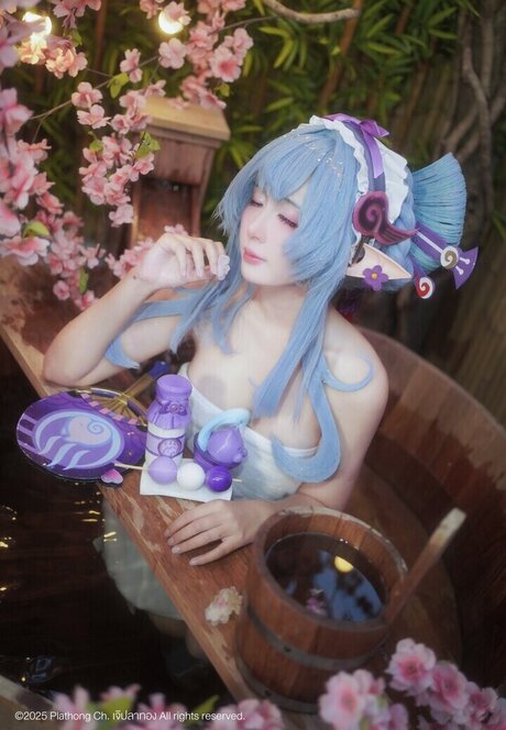 OnlyFans-model Plathong