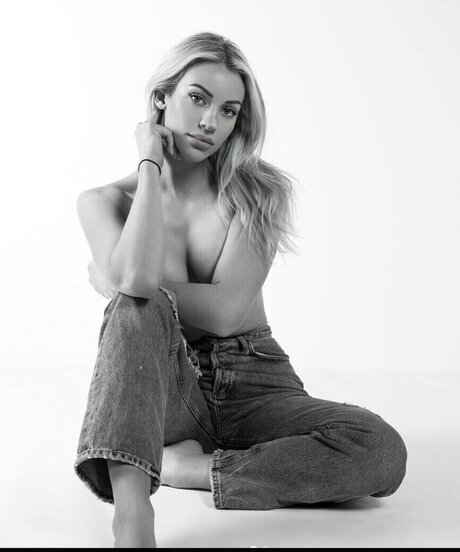 Nacktes geleaktes OnlyFans-Foto von Calah Mack