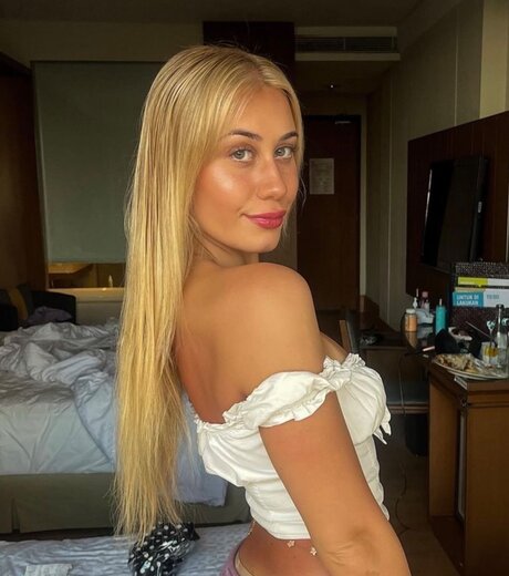 Обнаженная фотография утечки OnlyFans от Jasmin