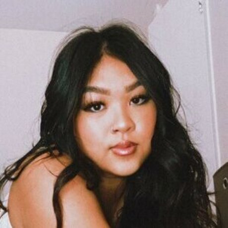 Naken lekkede OnlyFans-bilde av Sweetbabyelliee