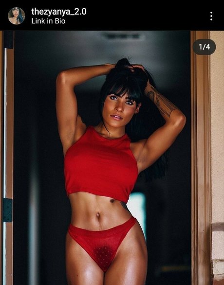 Nacktes geleaktes OnlyFans-Foto von Thezyanya