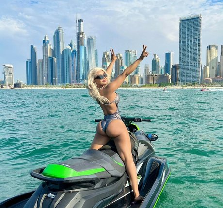 Nahá fotka uniklých OnlyFans od Thurriaa