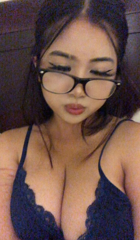 Alasti lekkinud OnlyFans-i pilt Ninannguyyen