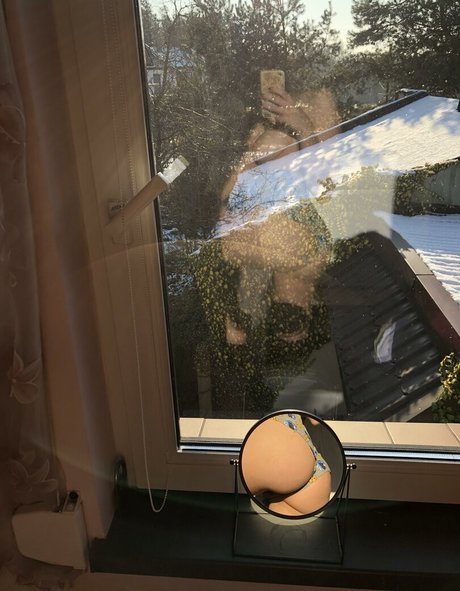 Photo nue de fuite OnlyFans de Lustfullucy