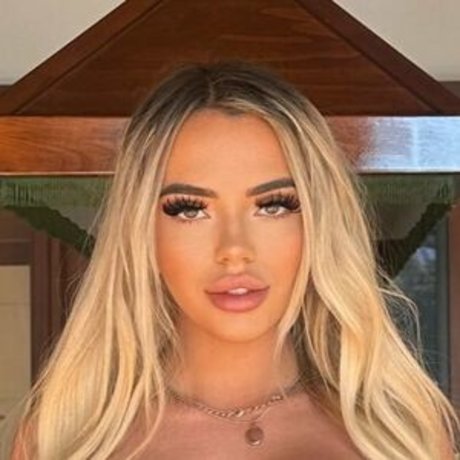 Alasti lekkinud OnlyFans-i pilt Bridgetl