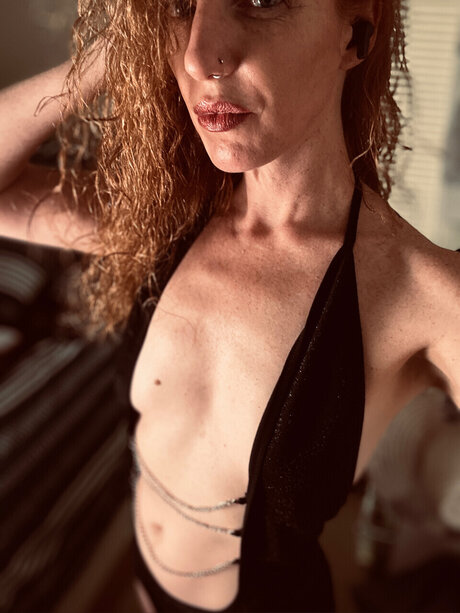 Mommy Match naked leaks OnlyFans pic