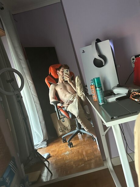 Nacktes geleaktes OnlyFans-Foto von Anunes  