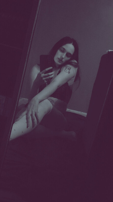 Photo nue de fuite OnlyFans de Your Dirty Succubus