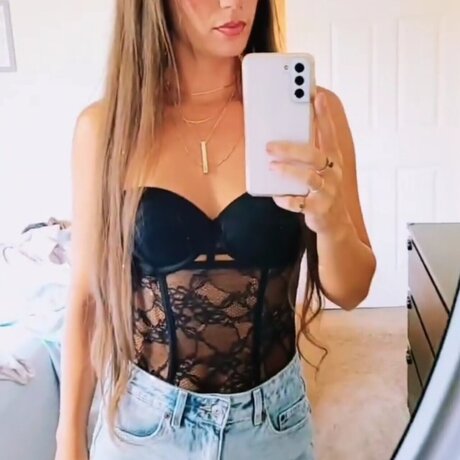 Photo nue de fuite OnlyFans de Sam