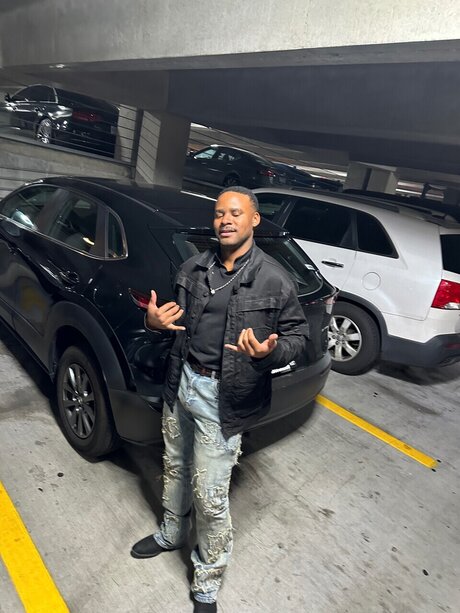 Alasti lekkinud OnlyFans-i pilt Mr